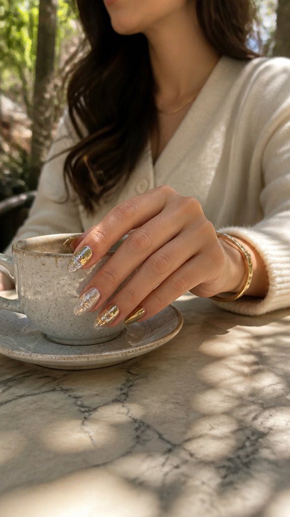dazzling 3d glitter accents